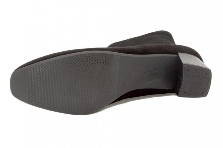 225276 | Black