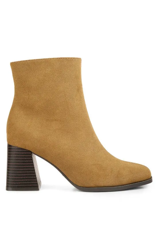 Block Heeled Chelsea Boots