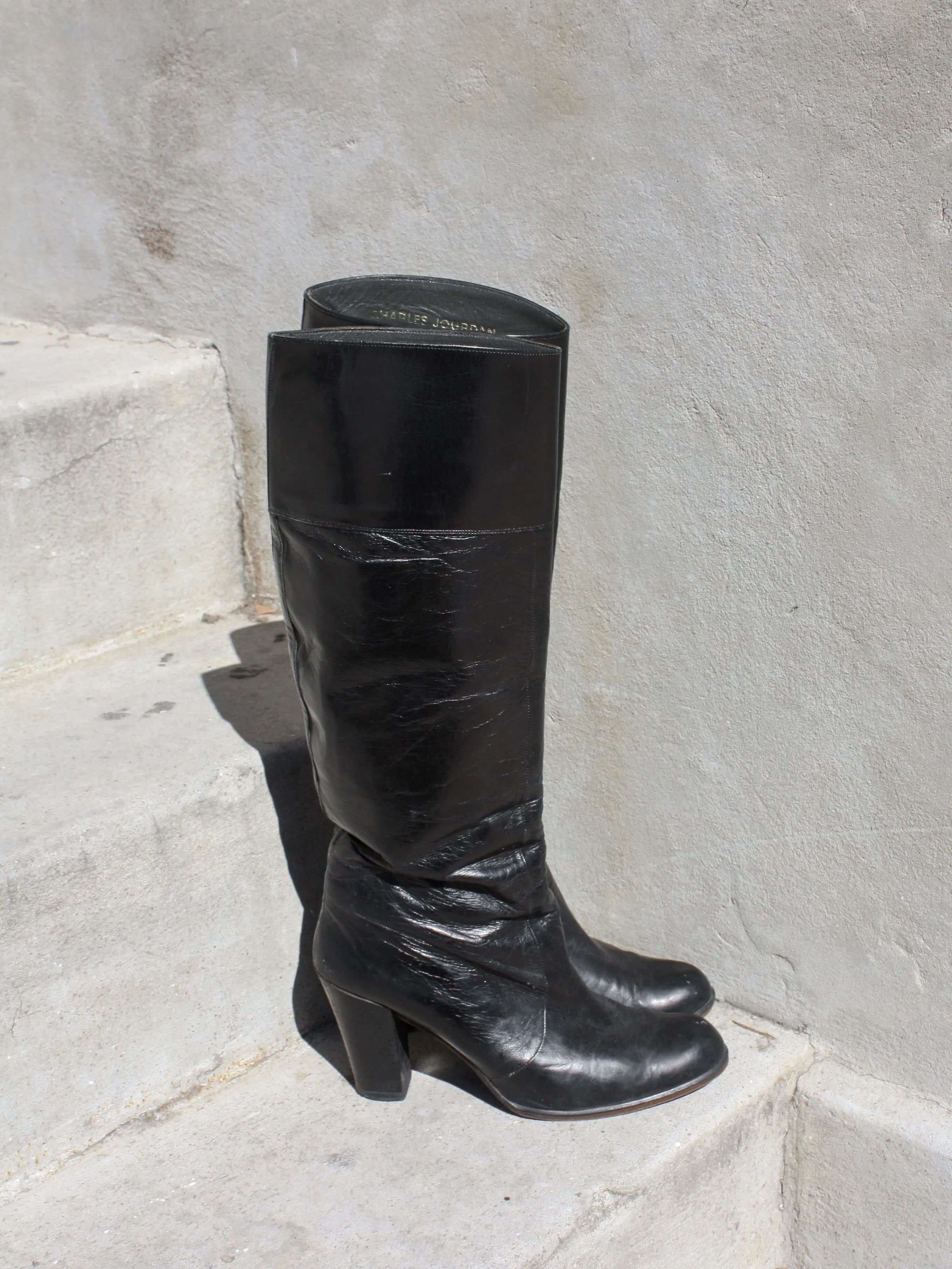 Charles Jourdan Heeled Boots (7.5)