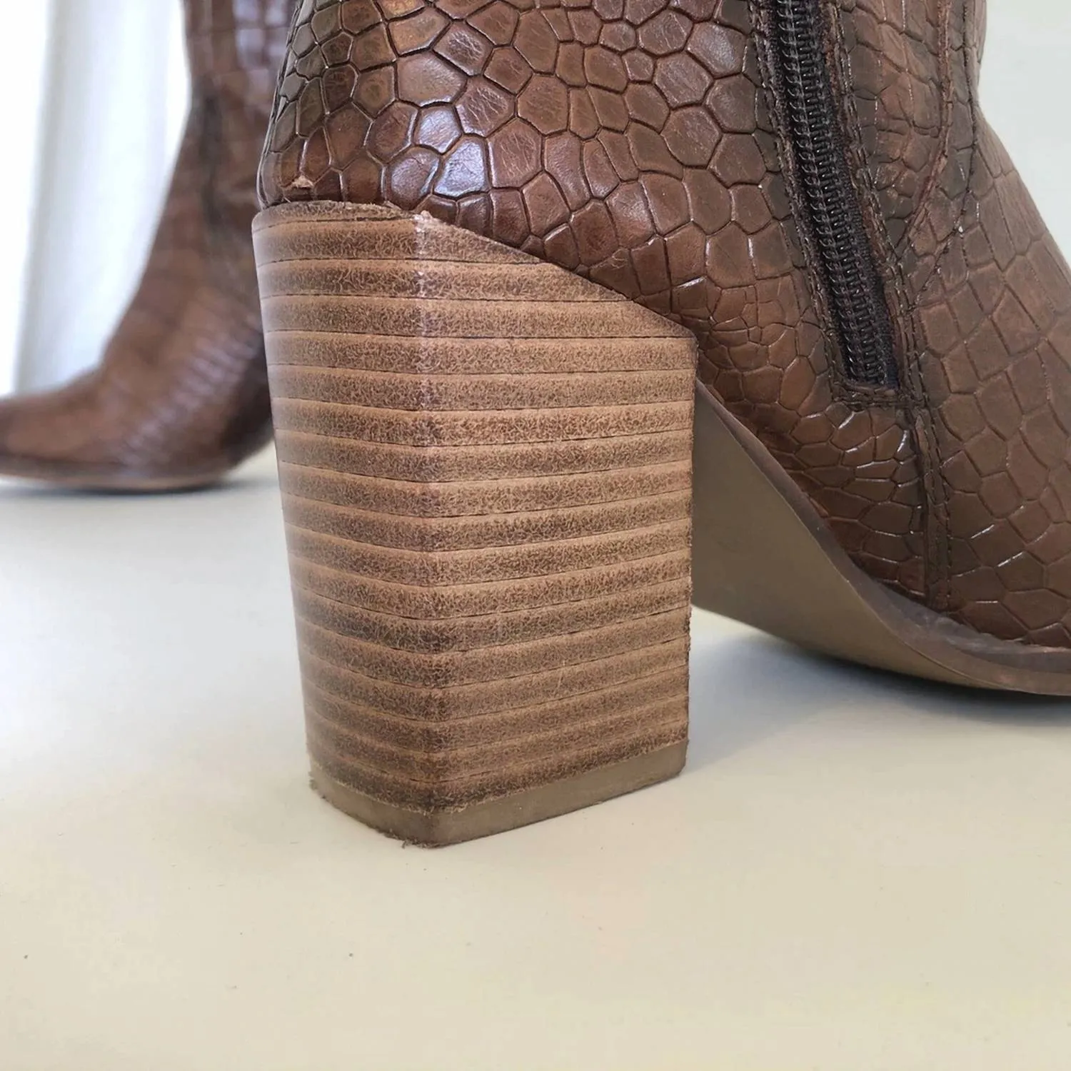 Diba True - Women Croco Boots