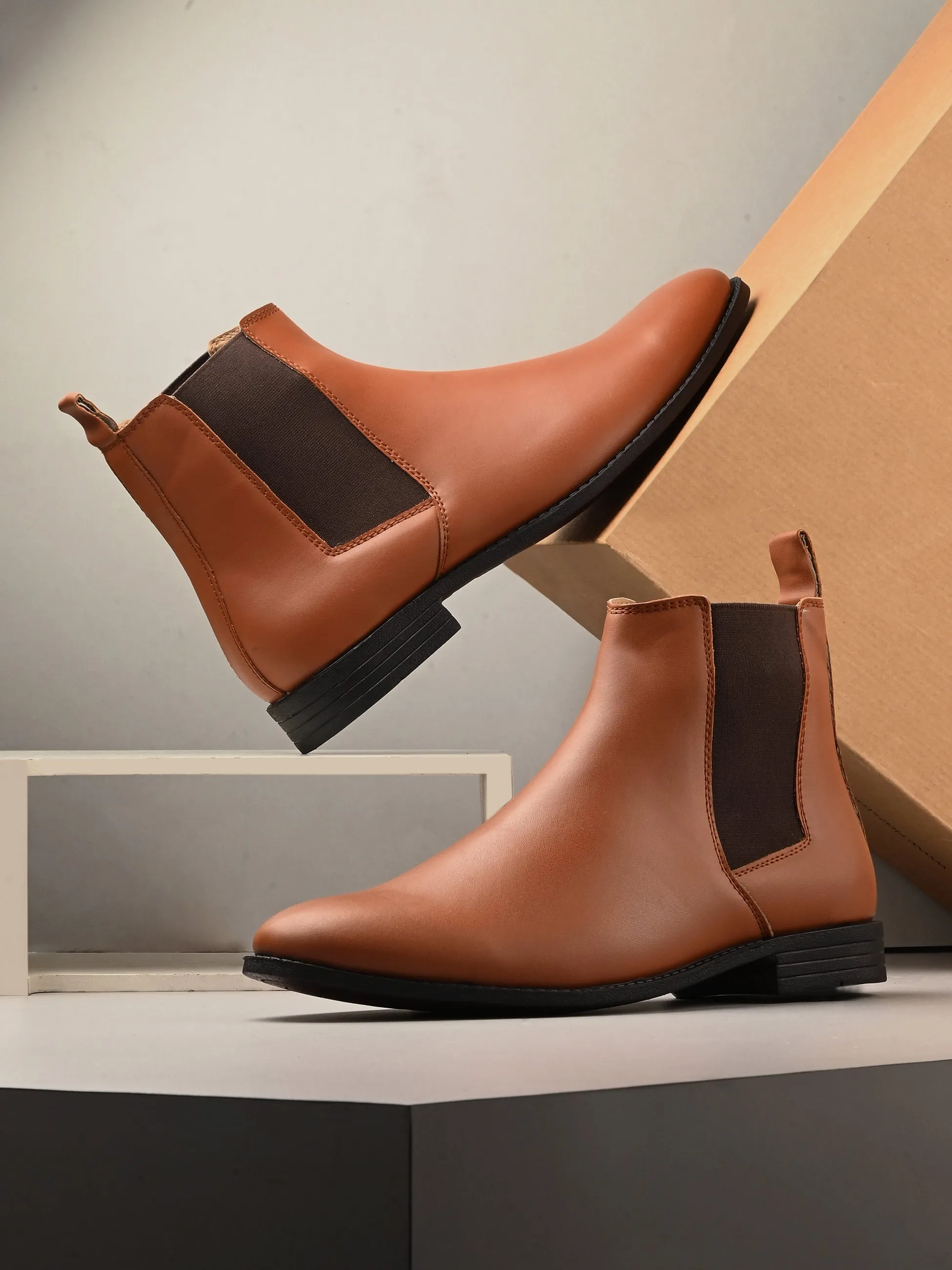 El Paso Men Mid-Top Chelsea Boots