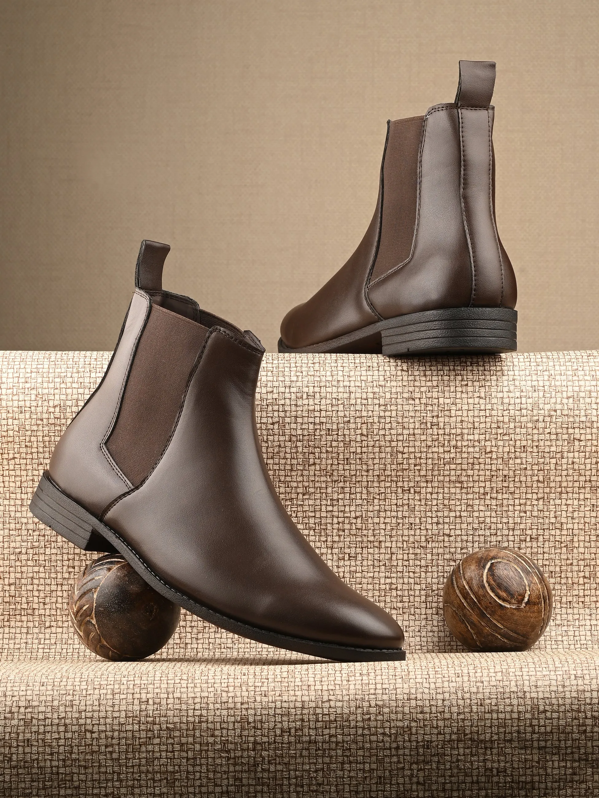 El Paso Men Mid-Top Chelsea Boots