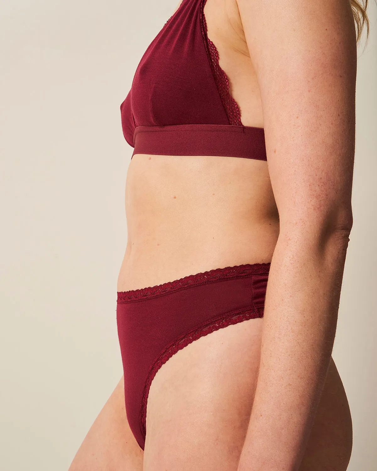 High Waisted Thong - Rouge