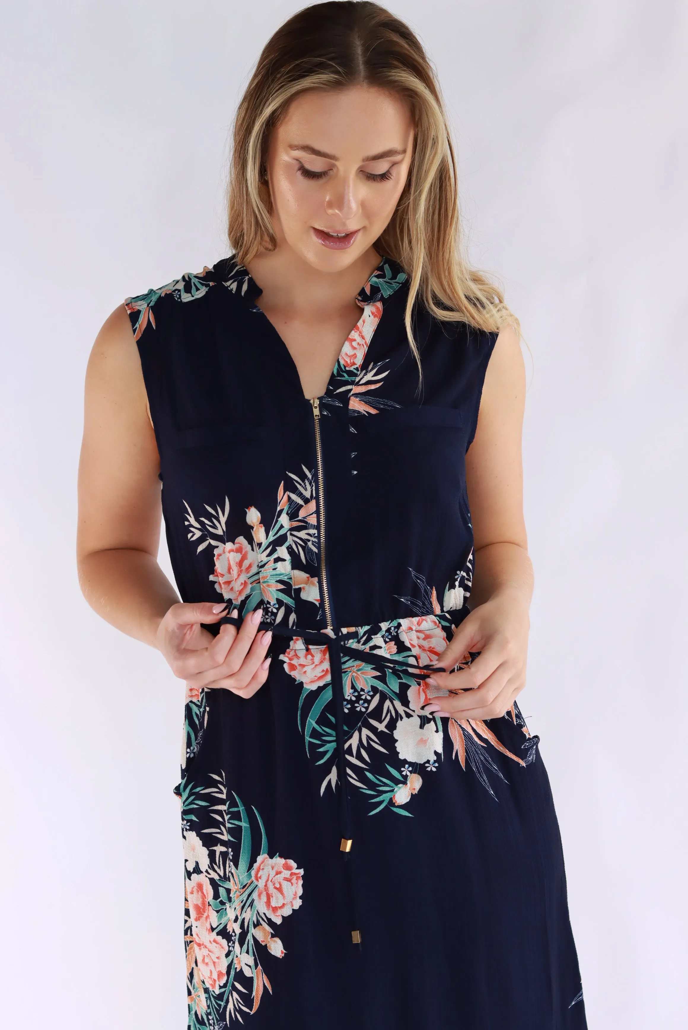 Kareena Knee Dress In Navy