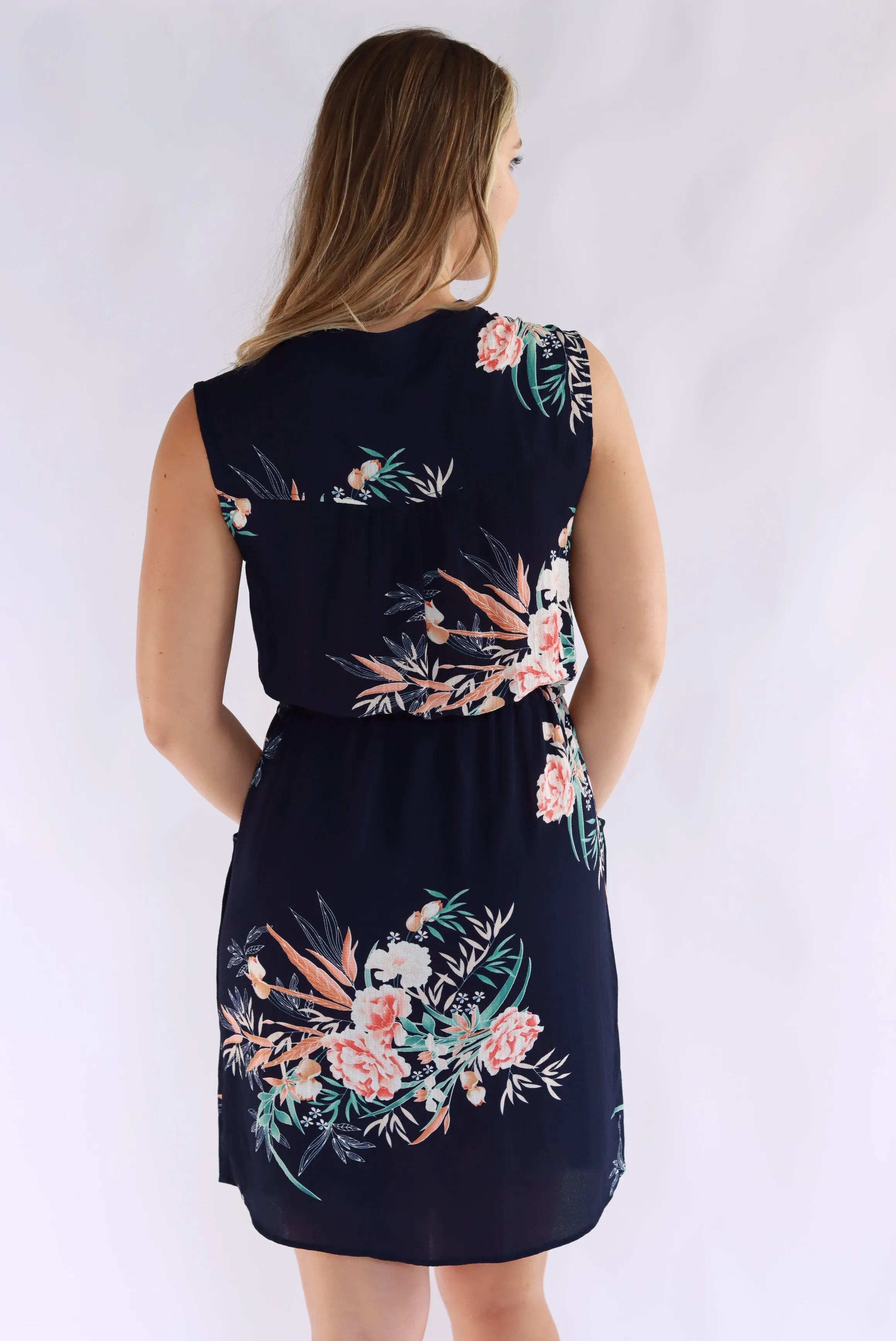 Kareena Knee Dress In Navy