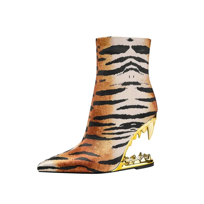 Kimberly – Pointed Wolf Teeth Shaped Heel Women's Boots