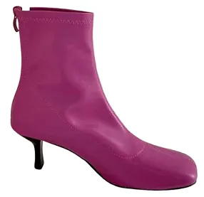 Mary Boots