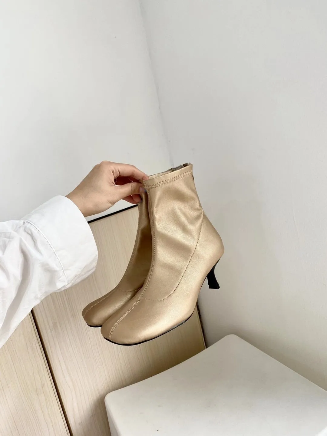 Mary Boots