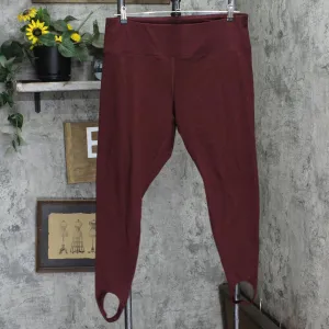 Old Navy Womens High Rise Active Cozecore Heeled Leggings Red / Black XL