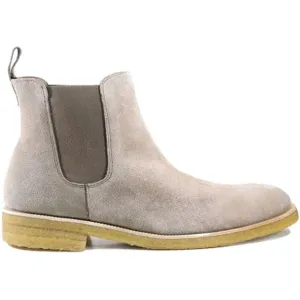 The Hernandez Boot in Smokey Taupe
