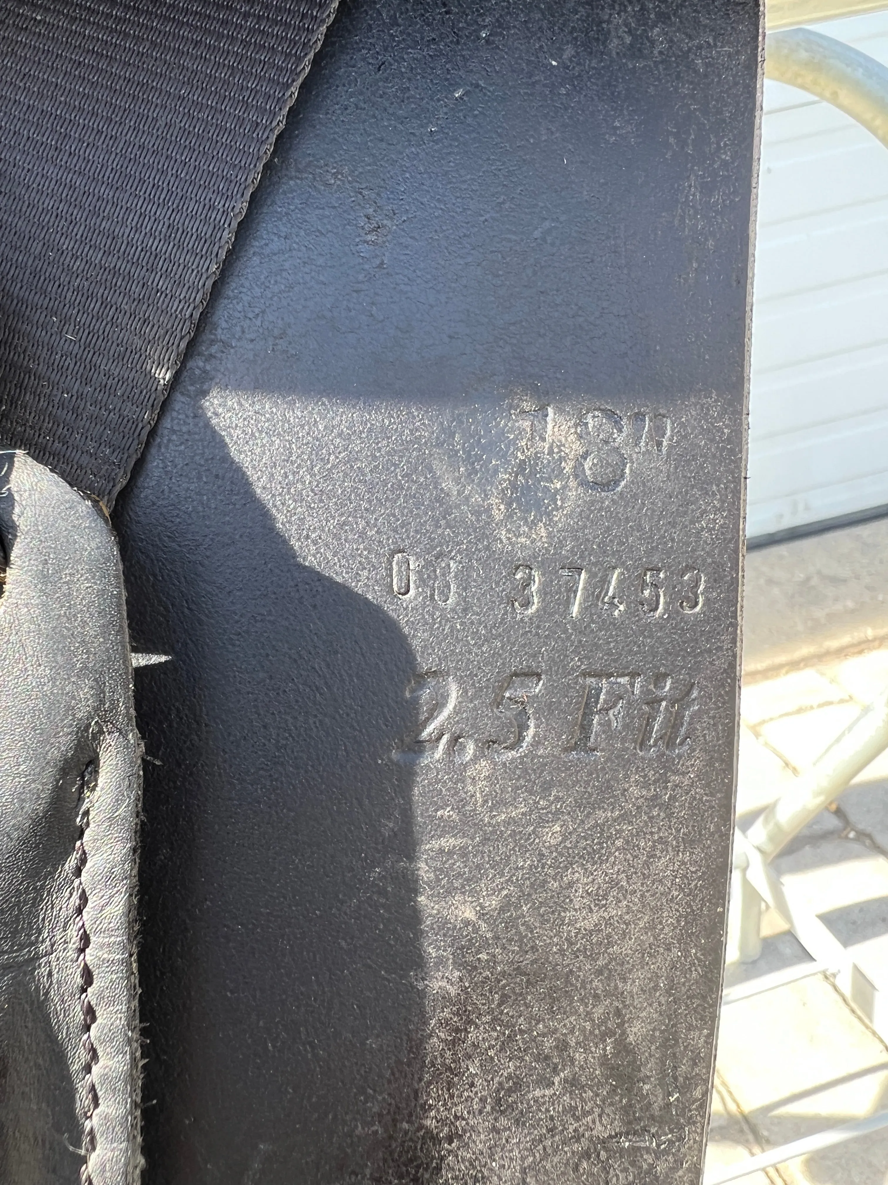Used Dover Circuit 18" Dressage Saddle